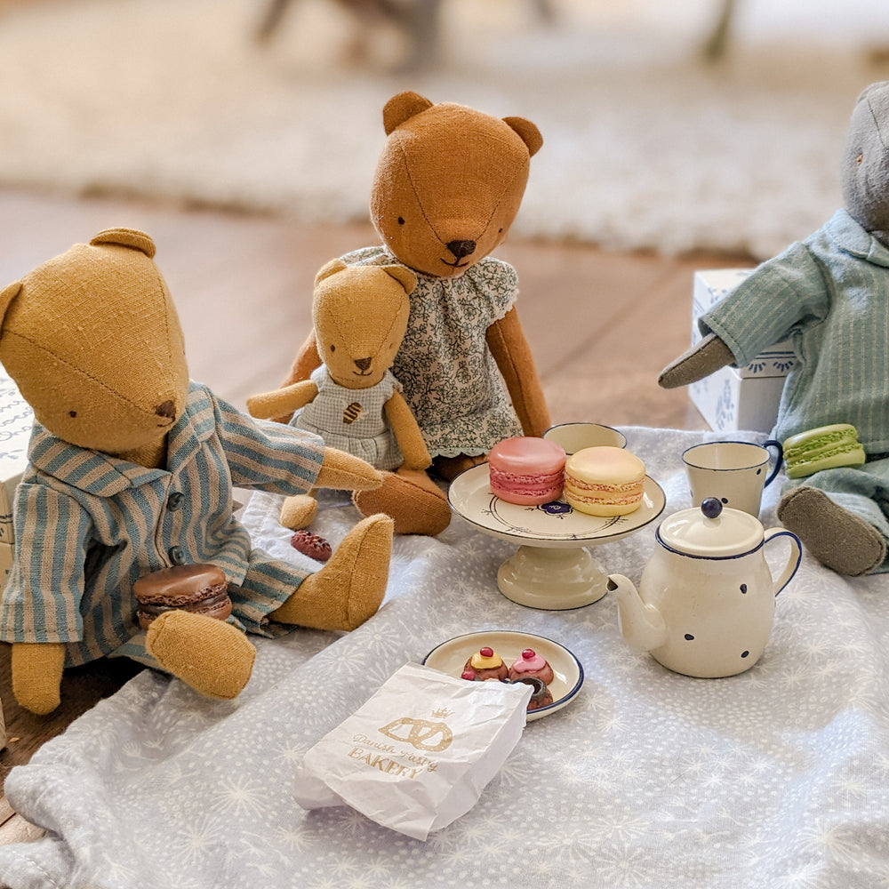 Maileg House of Miniature (Teddy & Bunnies/Rabbbits)