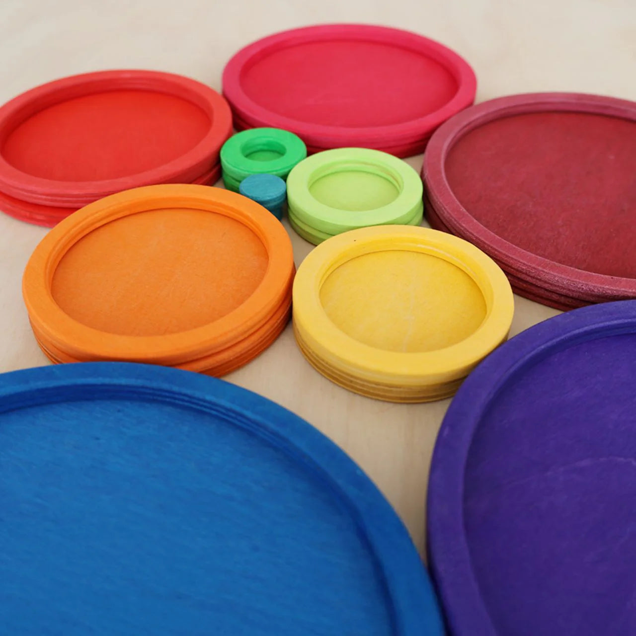 Grimm's Learning - Concentric Circles and Rings (10 colours)