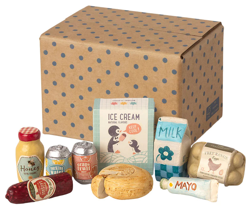 Maileg Miniature grocery box