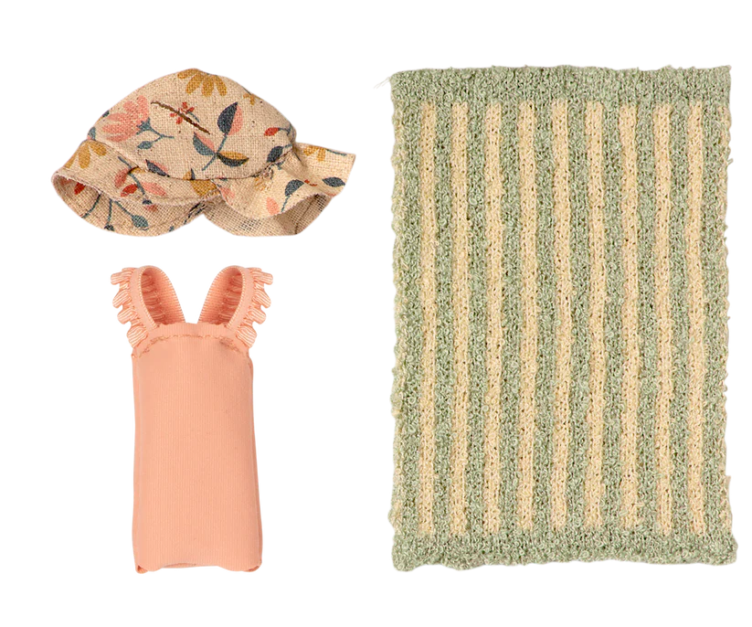 Maileg Beach set for big sister mouse