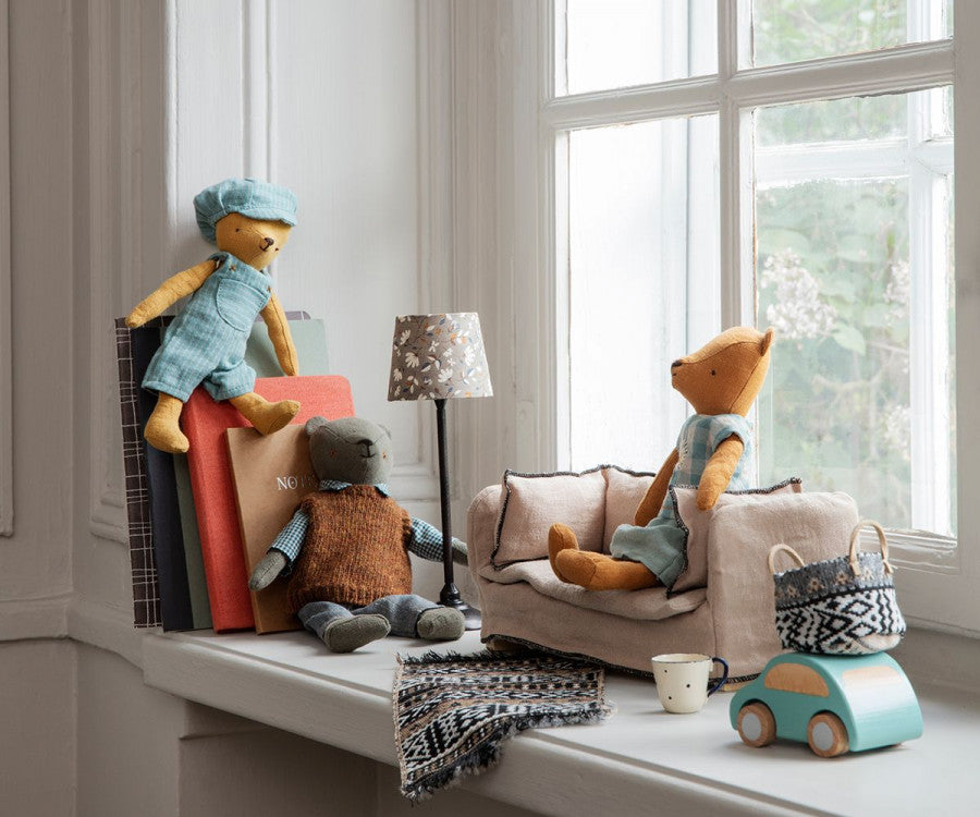 Maileg Miniature couch with Teddy Family