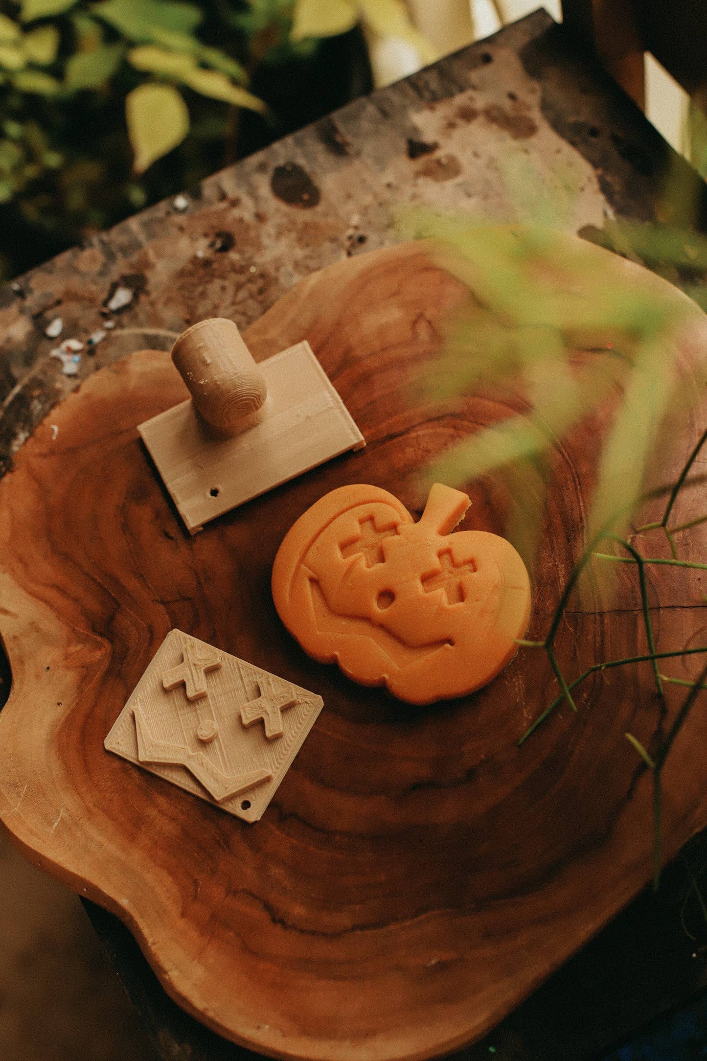 Halloween Jack-o'-lantern Eco Stamp™ Play Bundle (with handle)