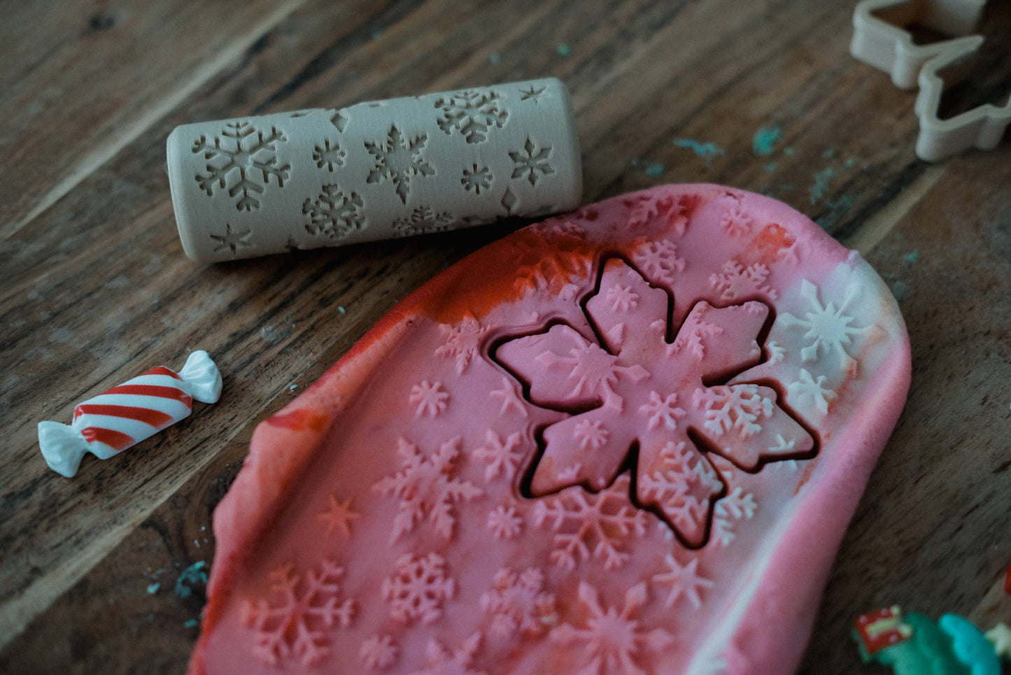 Eco Cutter™ Snowflake Dough Roller