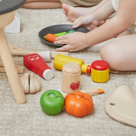PlanToys Food & Beverage Set