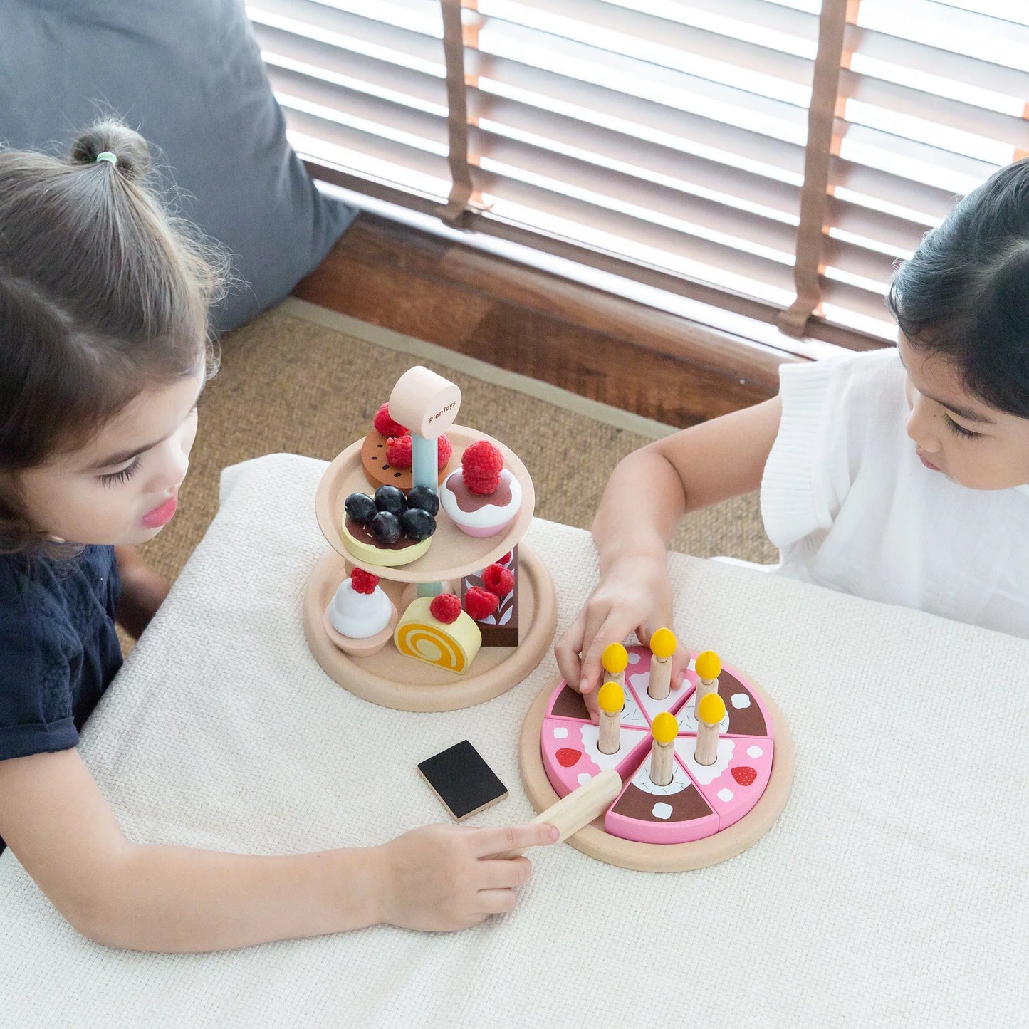 PlanToys Birthday Cake Set