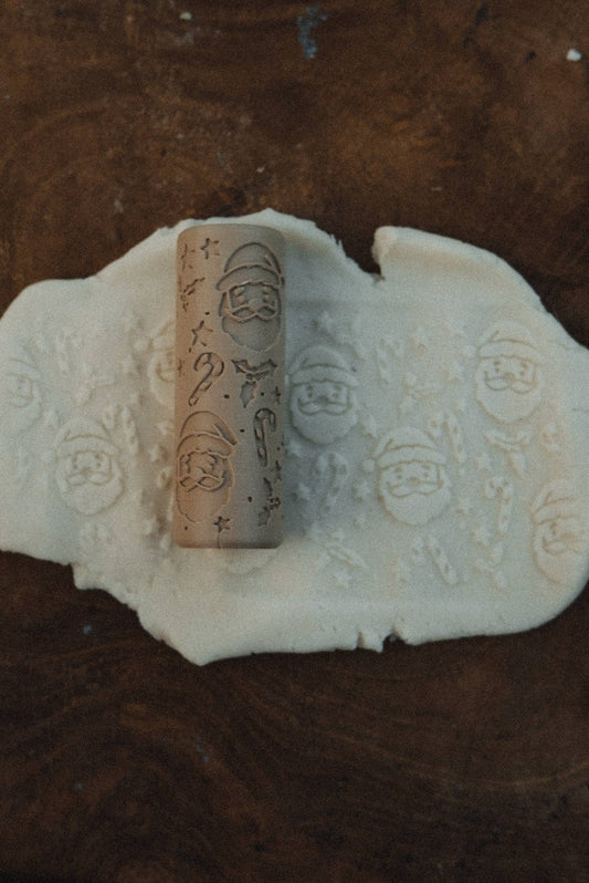Eco Cutter™ Santa Christmas Roller