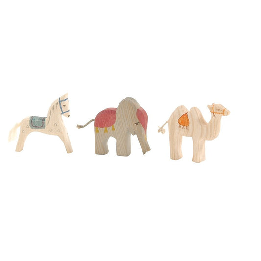 Ostheimer Nativity Set of King's Animals