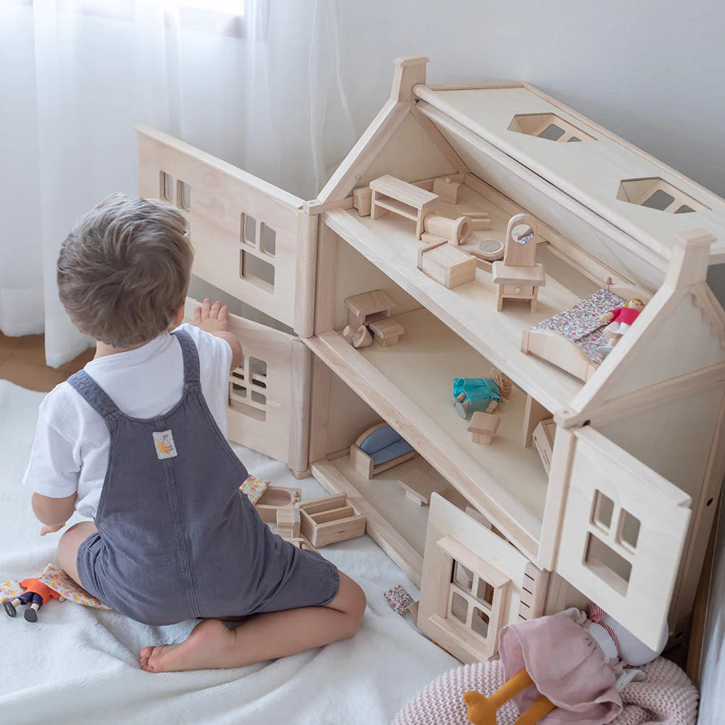 PlanToys Victorian Dollhouse