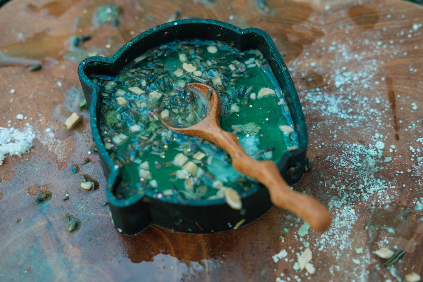 Halloween Cauldron Sensory Eco Cutter™ Mould