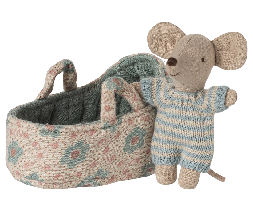 *PRESALE* Maileg Baby mouse in carry cot - Blue