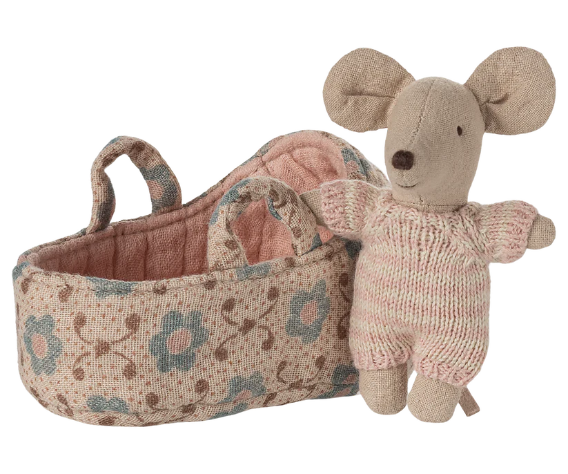 *PRESALE* Maileg Baby mouse in carry cot - Rose