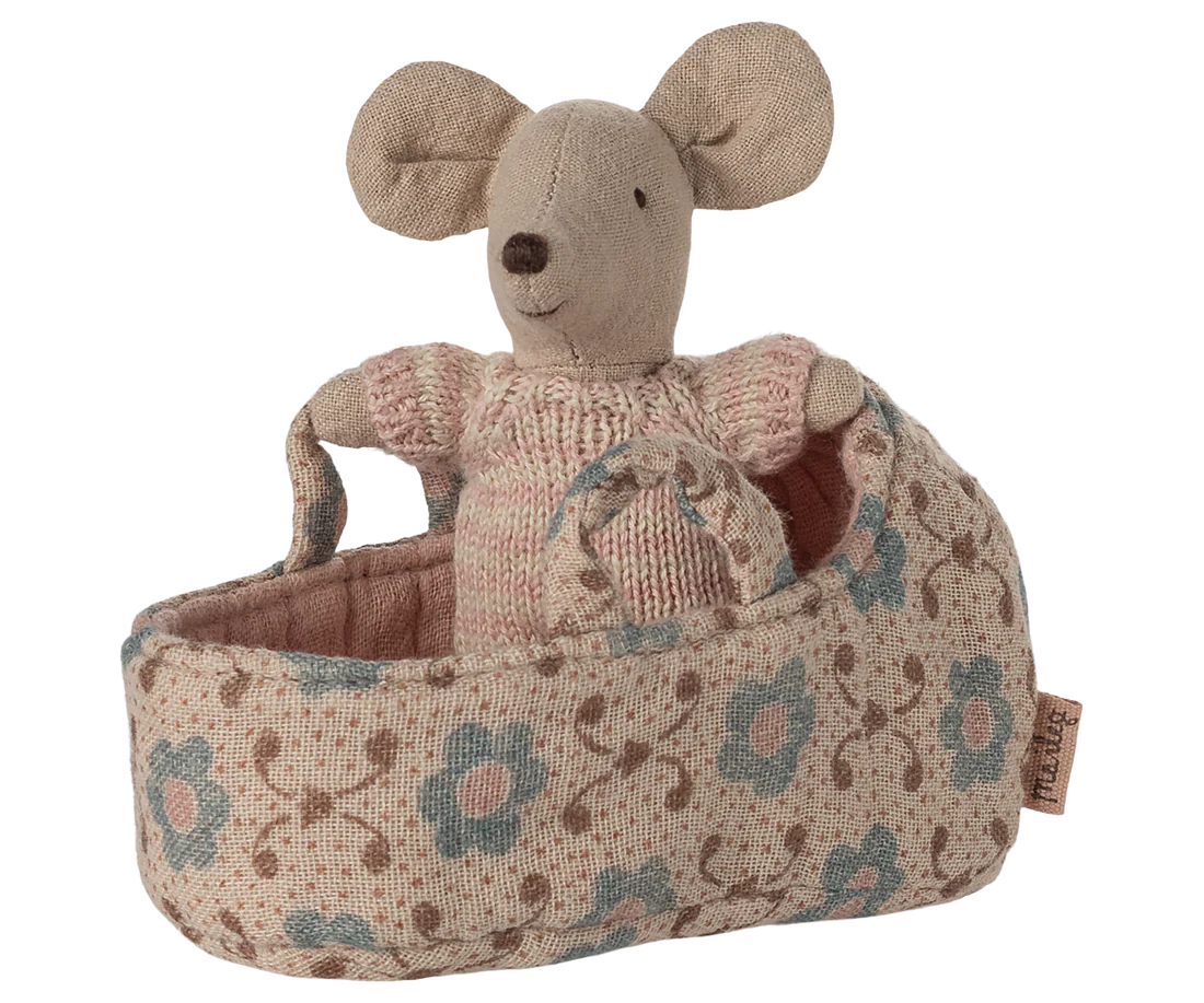 *PRESALE* Maileg Baby mouse in carry cot - Rose