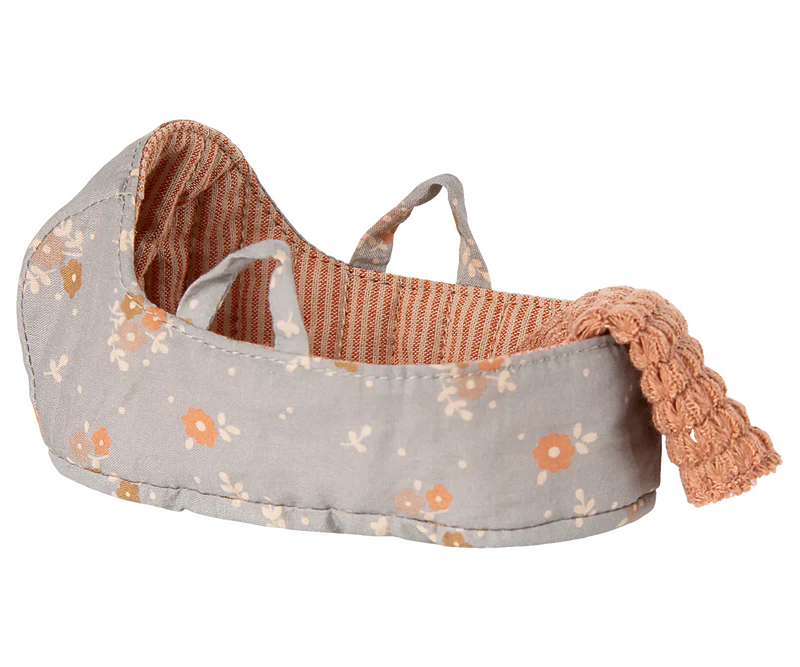 *SPECIAL ORDER* Maileg Carry cot, Micro (Rabbit/Bunny Size)