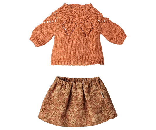 *PRE-SALE* (NOVEMBER) Maileg Skirt and knitted sweater - Medium mouse (Medium Size Mouse 13.39")
