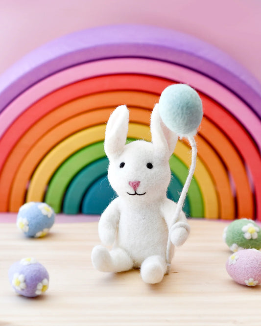Tara Treasures Felt Rabbit With Balloon Toy