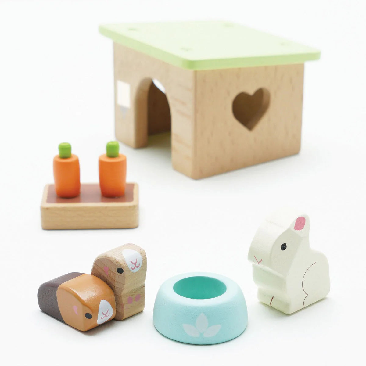 Bunny & Guinea Pig Set (dollhouse size)