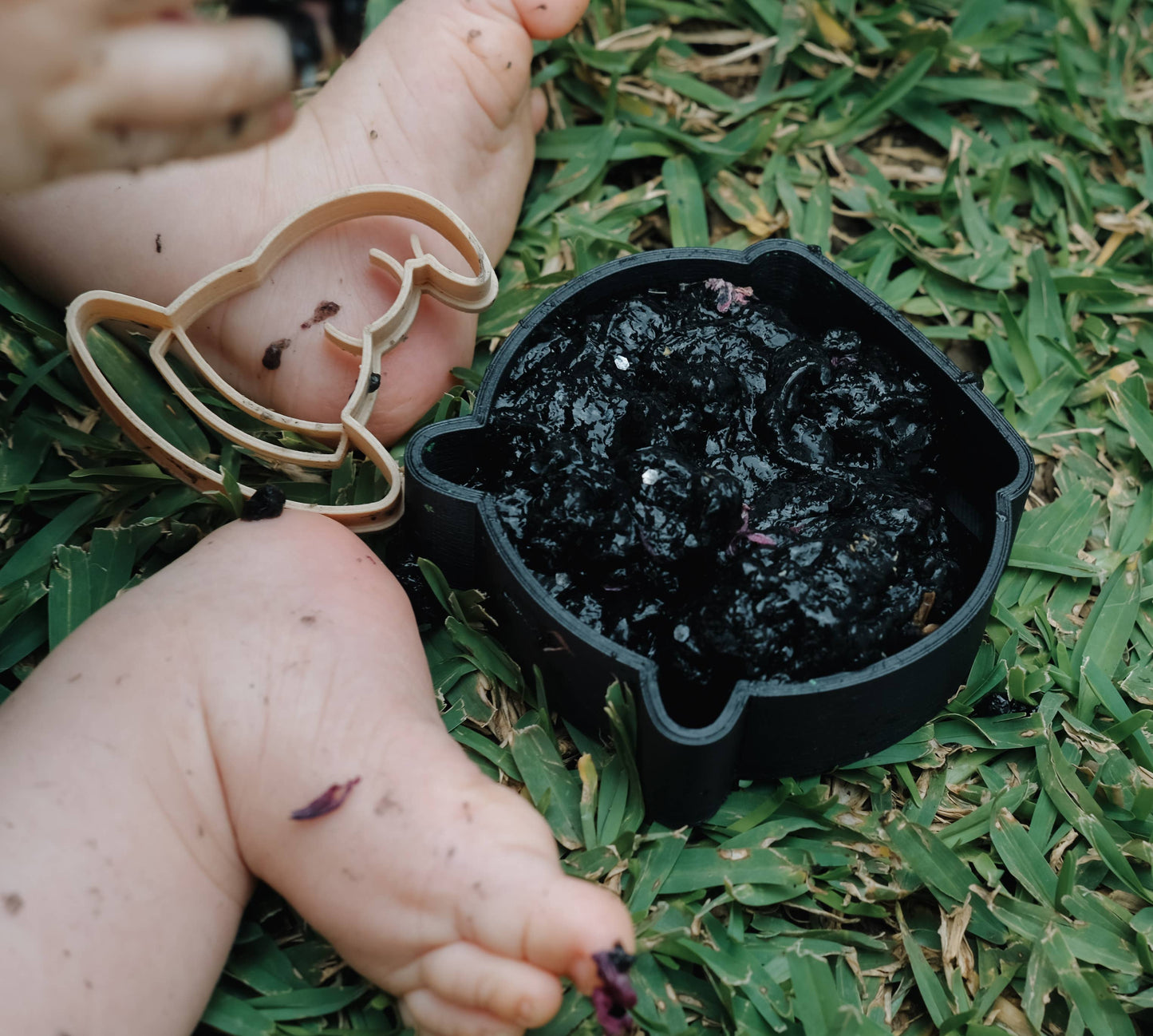 Halloween Cauldron Sensory Eco Cutter™ Mould