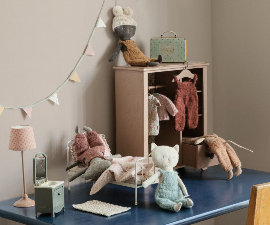 Maileg Sink dresser w. mirror, Mouse - Dark powder