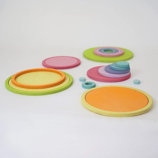 Grimm's Concentric Circles and Rings PASTEL