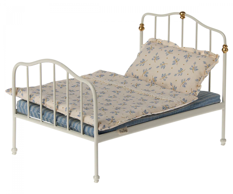 Maileg Bed, Mouse - Off white