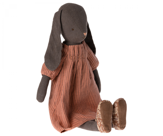 Maileg Bunny size 3 (16.54"), Earth - Dress