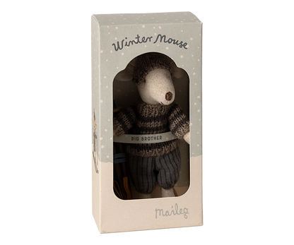 Maileg Winter mouse with ski set, Big brother - Grey