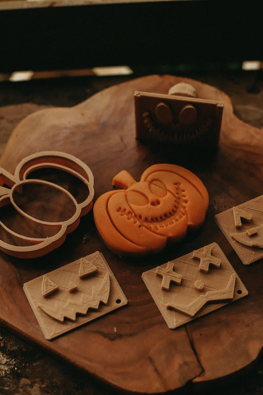 Halloween Jack-o'-lantern Eco Stamp™ Play Bundle (with handle)