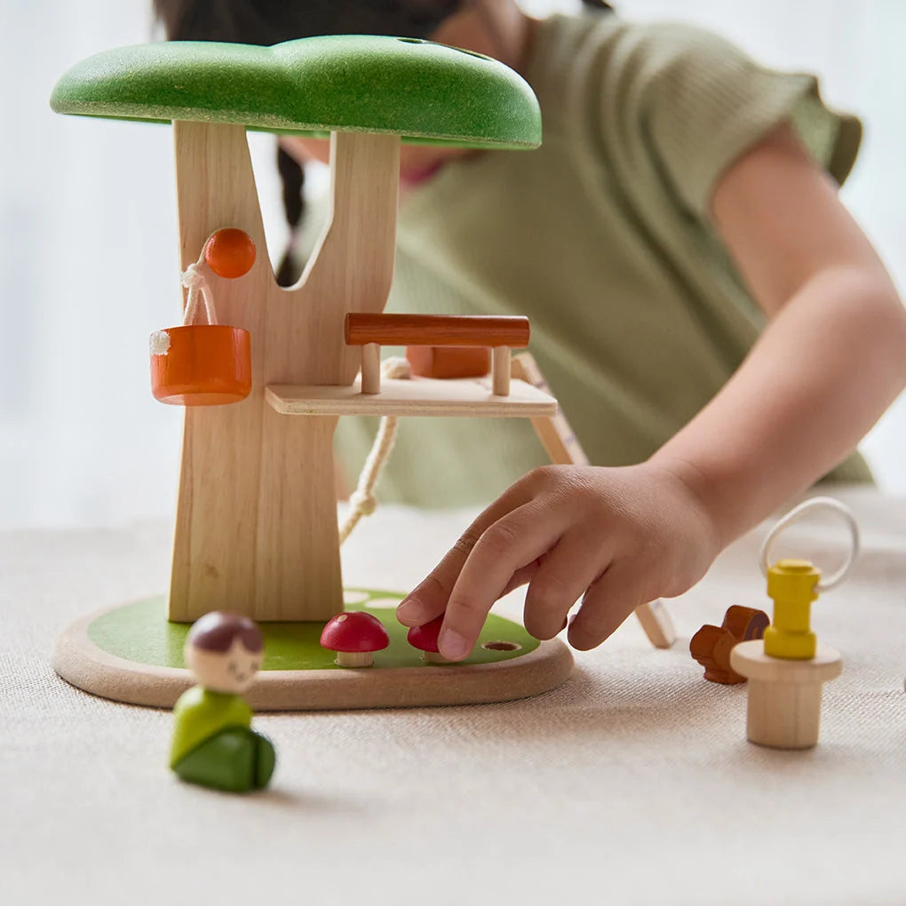 PlanToys Tree House