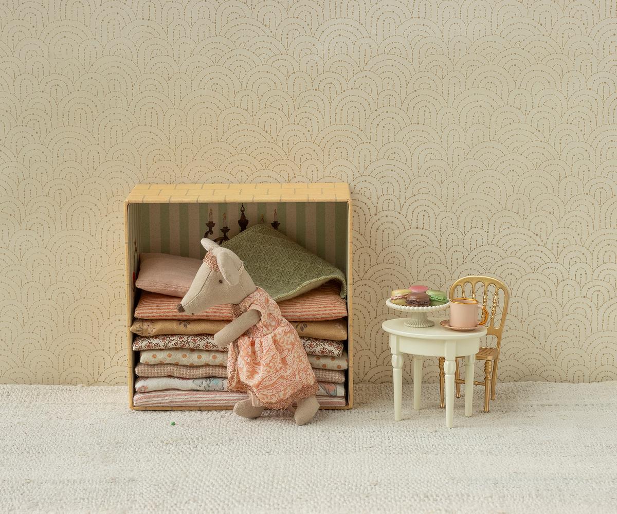 *PRE-SALE* (OCTOBER) Maileg Princess and the pea, Big sister mouse