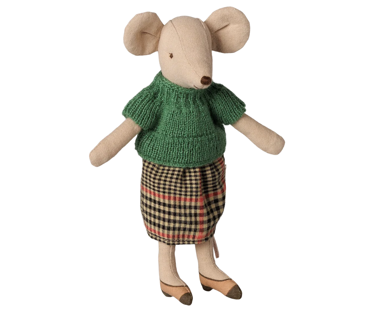 *PRE-SALE* (OCTOBER) Maileg Grandma mouse