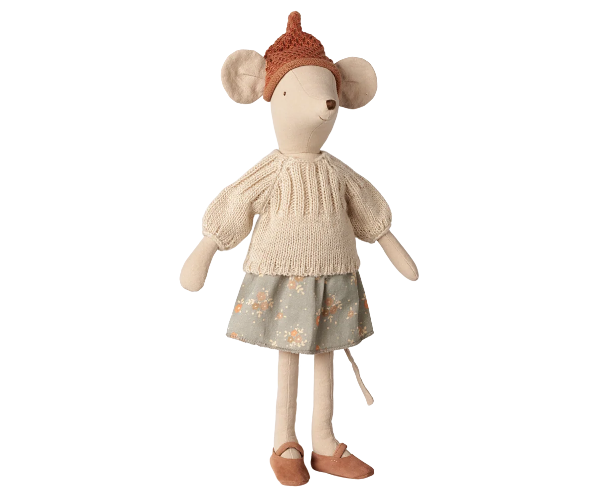 *PRE-SALE* (OCTOBER) Maileg Mouse, Medium - Skirt and sweater (Medium Size 13.39")