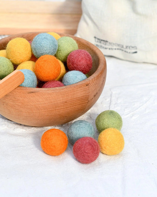 Tara Treasures Wool Felt Balls In A Pouch - Sunshine Colours 3cm 30 Balls