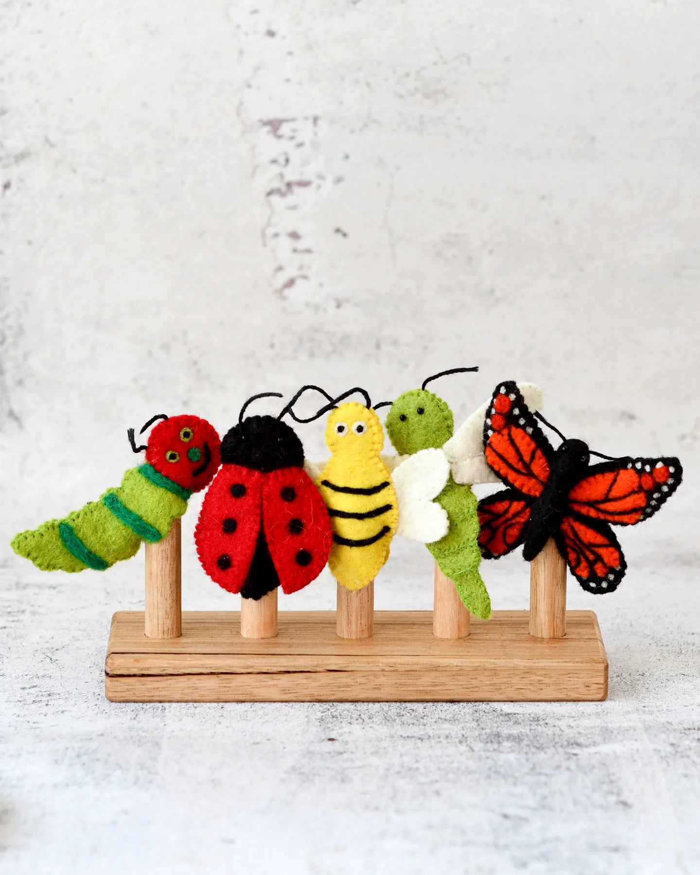 Tara Treasures Felt Insects and Bugs Finger Puppet Set