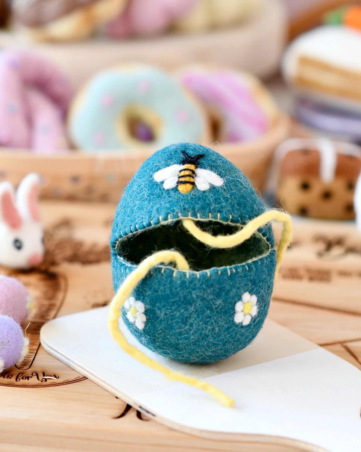 Tara Treasures Felt Egg Cover - Blue With Bee Motif