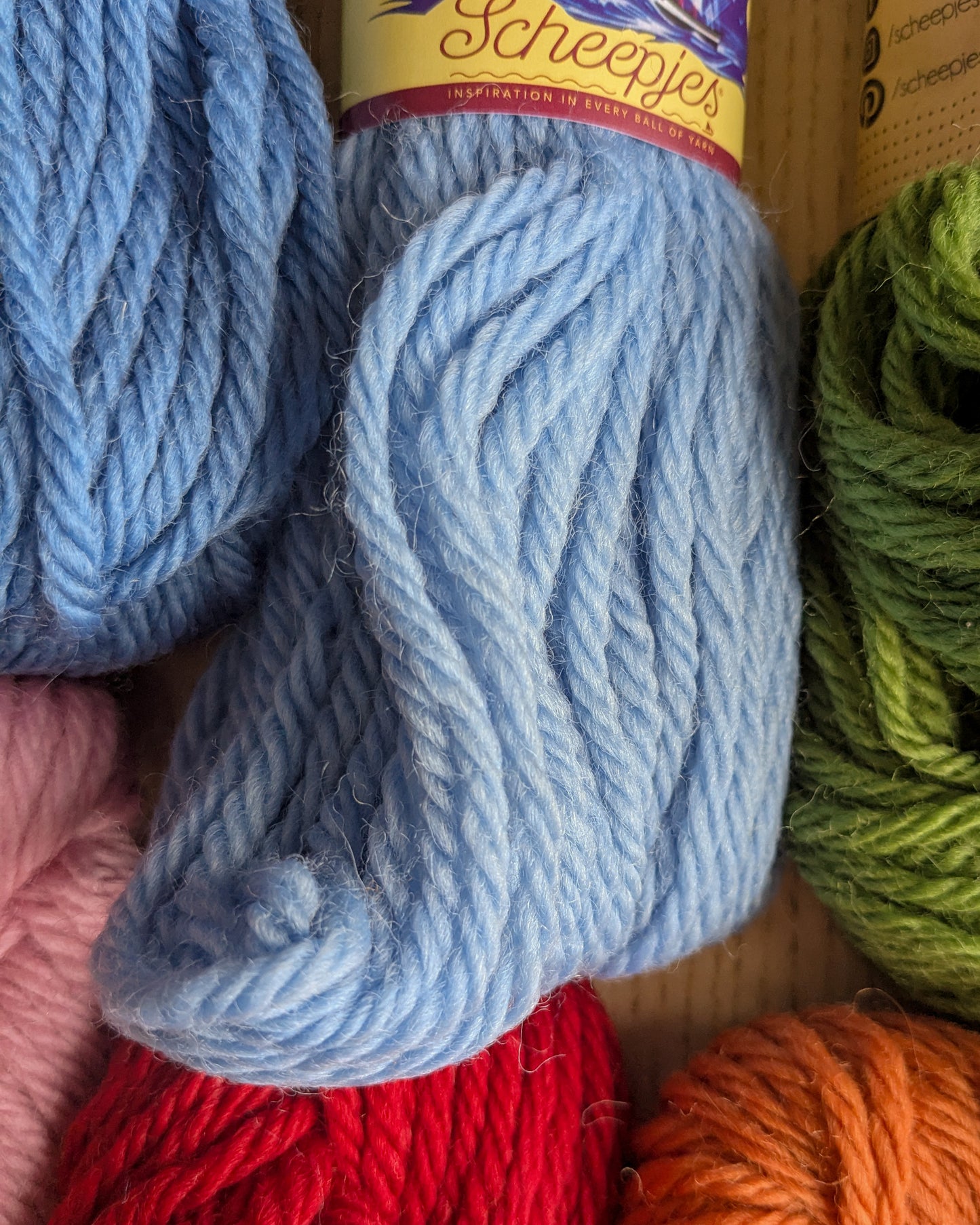 100% Wool Yarn | 4 ply heavy worsted