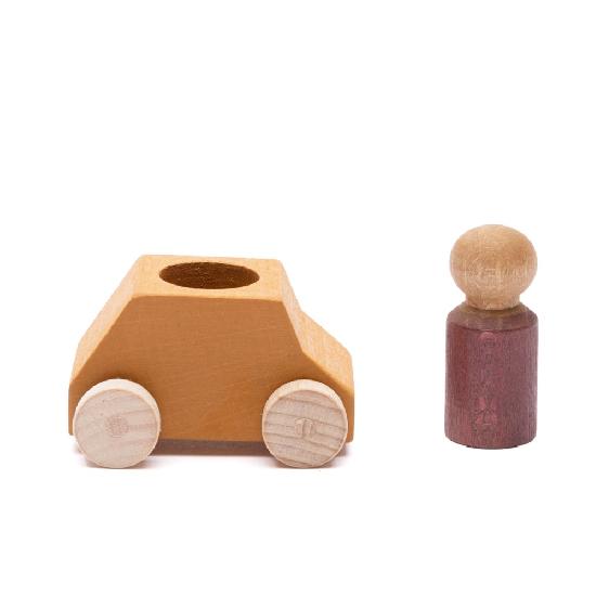 Lubulona Car Ochre with Plum Figure